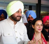 Navjot Kaur Alleges Punjab CM Post for 500 Crore Sparks Political Row