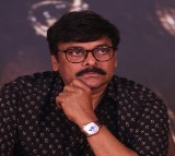 Chiranjeevi stands strong with Mohanlal as he mourns the loss of his mother