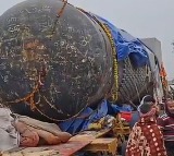 Worlds largest Shivling reaches Bihars Gopalganj