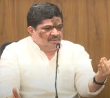 Ponnam Prabhakar Government Will Act on Those Who Insult Women IAS Officers