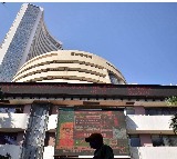 Stock Market Closes with Gains IT and Banking Stocks Surge