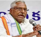Jeevan Reddy Angered by BRS MLA Attendance at Congress Meeting