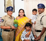 Jayasanthi Meets Home Minister Anitha with Family in Vijayawada