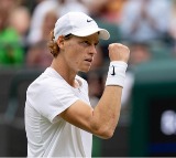 Australian Open: Sinner snuffs out late Darderi push to reach quarters; Djokovic, Swiatek, Musetti too advance (round-up)