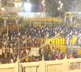 Sarakka Arrival at Medaram Gaddelu for Sammakka Sarakka Jatara