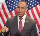 Jeffries warns on ICE actions, election rules as US tensions rise