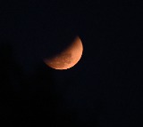 Total Lunar Eclipse observed in India, Blood Moon captivates skies