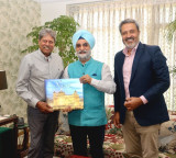 Kapil Dev, Amandeep Johl meet Delhi Lt Governor; discuss golf’s role in Delhi’s global-city vision