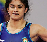 Vinesh Phogat Relief from Supreme Court in Asian Games Selection Trials