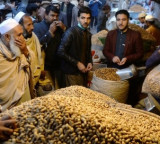 Pakistani govt reimposes early market closure in Islamabad amid energy crisis