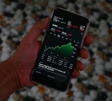 Stock Market ended in profit as IT Stocks rises