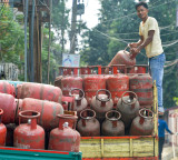Indians continue to pay lowest cooking gas prices in world: Govt
