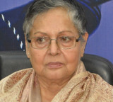 Aamir Khan Third Marriage Senior Actress Rakhee Gulzar Sensational Comments on Age Gap