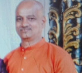 Karnataka: Man kills wife and son, dies by suicide; death note cites Shakti free travel scheme as reason