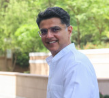Sachin Pilot takes veiled swipe amid fresh war of words with Ashok Gehlot