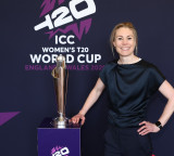 '200,000 tickets sold; excited for the world to fall in love with women's cricket': Barrett-Wild