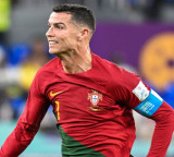 Cristiano Ronaldo Earnings 90 Minutes of Play and Billions in Income