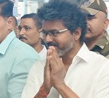 CM Vijay follows MGR and Jaya path performs special prayers at Kollur Mookambika