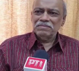 Shrikant Sahasrabuddhe donates 25 lakhs to Indian Army in memory of late wife
