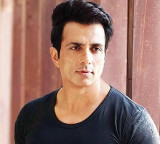 Sonu Sood gets emotional traveling in Vande Bharat Express remembering old days