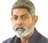 Jagapathi Babu praises Megastar Chiranjeevi personality