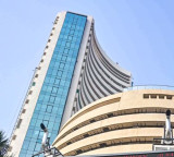 Sensex Nifty end higher led by metal and PSU bank stocks