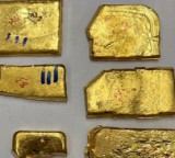 Bengal: Gold recovery in aircraft toilet raises security concerns