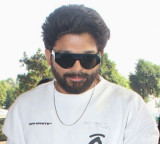 Sandhya Theater stampede case Nampally Court shock to Allu Arjun
