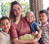 Xenia Kala wore a saree and gave Indian names to children the story of a foreign mother goes viral
