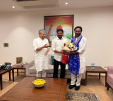 T'gana CM discusses Hyderabad Metro financing with Railway Minister Ashwini Vaishnaw