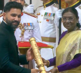 Rohit Sharma receives Padma Shri award from the President