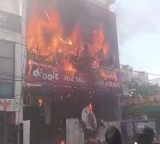 Lucknow Fire Death Toll Rises to 18