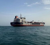 Strait of Hormuz Closure 1200 Ships Stranded with 10 Lakh Crore Goods