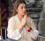 Hansika Motwani embraces spirituality with visit to Tirumala Temple