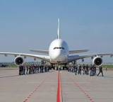 EU orders urgent checks on 16 Emirates, Qantas A380s aircraft over wing cracks
