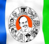 Perni Nani and other YSRCP leaders attacked with eggs in Amaravati