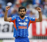 2nd T20I: Prince Yadav picks 3-22 on debut as India restrict Ireland to 154/8