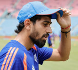 2nd T20I: Shedge, Prince handed debut caps as India elect to bowl against unchanged Ireland