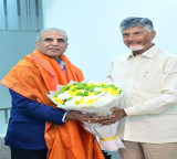 Chandrababu Naidu, Bharti Mittal discuss strengthening digital infrastructure