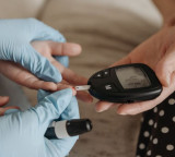 Control blood sugar all day with these 6 habits