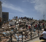 Venezuela quake death toll rises to 1,450