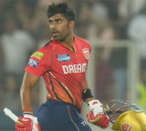 Shashank Singh Punjab Kings player and father booked for assaulting cook