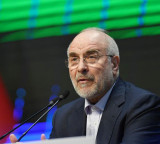 Iran issues stern warning to US during Doha talks ready for peace and war