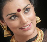 AMMA power struggle deepens as Shwetha Menon questions ad hoc committee's legitimacy