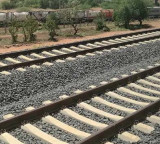 Eluru District Horrible Train Accident Four Dead