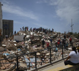 Venezuela quake death toll rises to 3,342