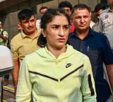 Delhi HC closes Vinesh Phogat's plea as infructuous, directs WFI to conclude disciplinary proceedings