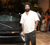 Sivakarthikeyan gifts brand new car to 'Thaai Kizhavi' director Sivakumar Murugesan to celebrate film's 100-day run