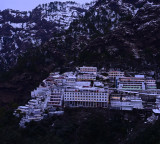 Landslide hits Mata Vaishno Devi shrine track, Yatra remains unaffected