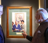 PM Modi gifts Steve Waugh a two-decade-old photo of their meeting during MCG visit